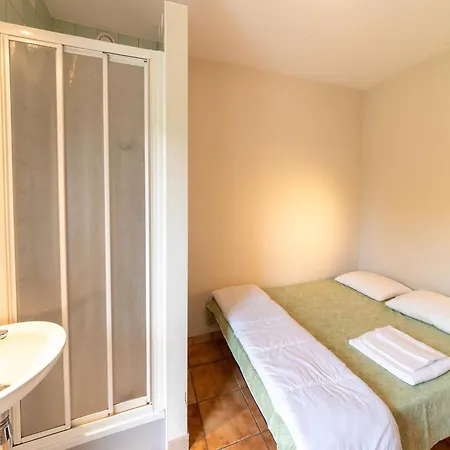 Holiday home Cottage In Ardennes With Jacuzzi, Cleaning Included *