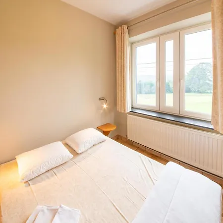 Holiday home Cottage In Ardennes With Jacuzzi, Cleaning Included