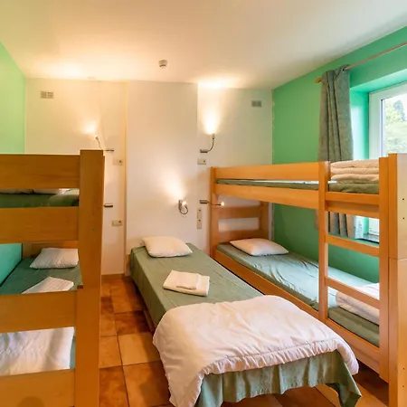 Cottage In Ardennes With Jacuzzi, Cleaning Included Holiday home