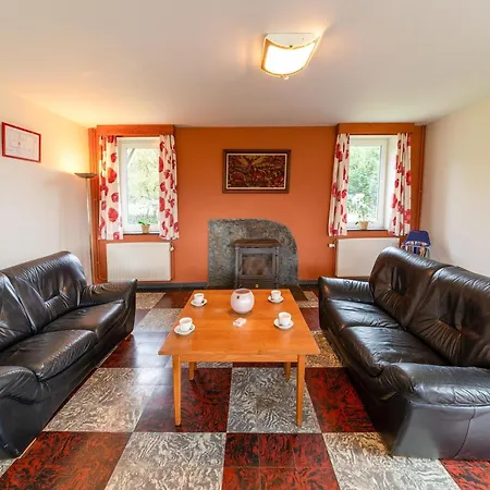 Cottage In Ardennes With Jacuzzi, Cleaning Included Holiday home Ferrieres