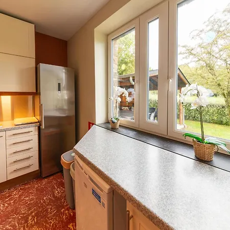 Grand With Bubble Bath, Cleaning Included Ferrières